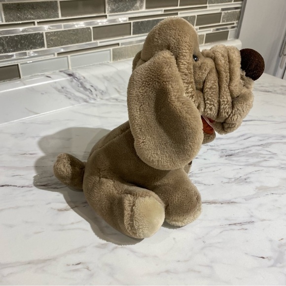 Vintage Ganz Wrinkles dog plush 1984 stuffed animal - Picture 2 of 8